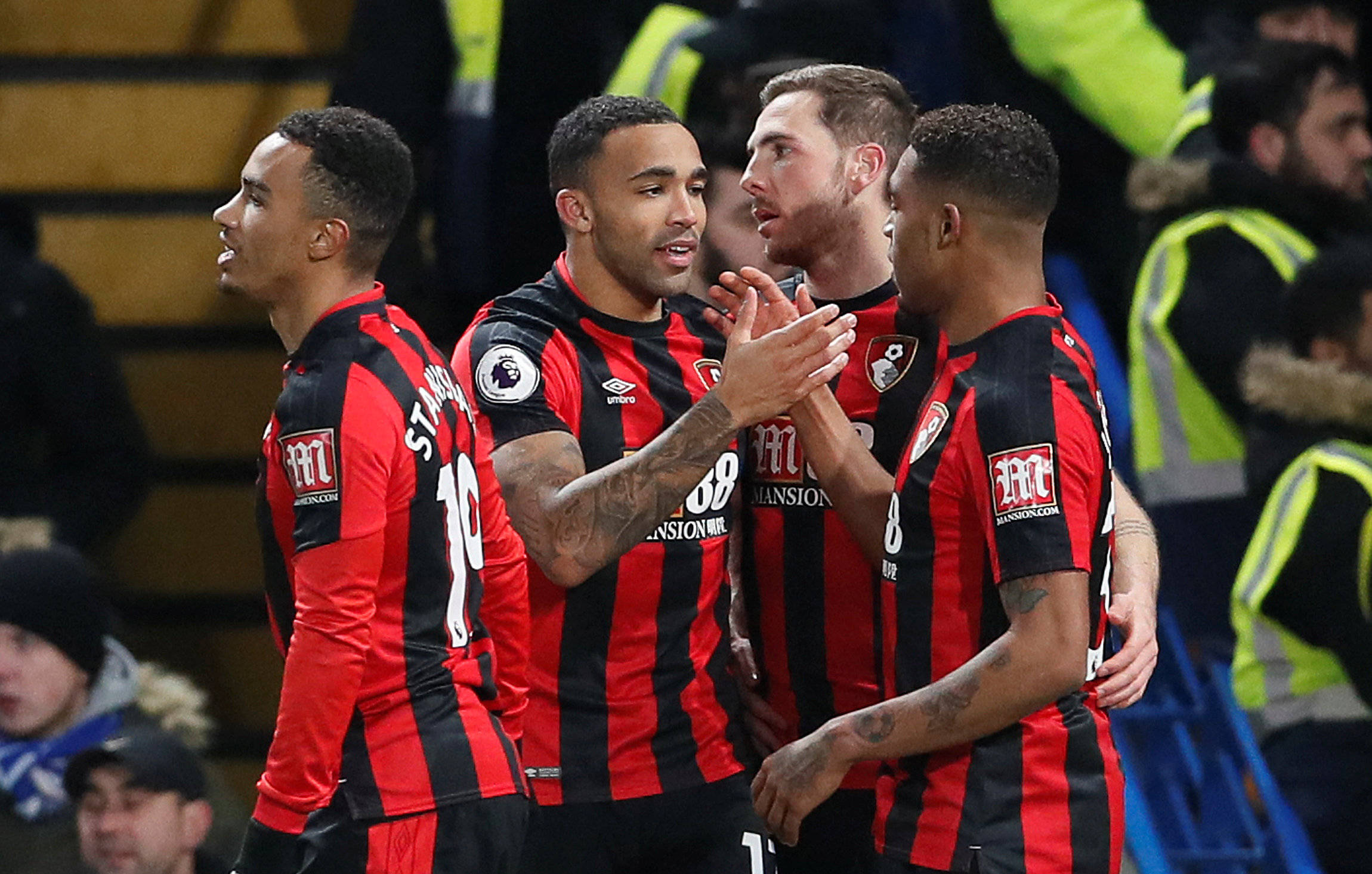 包含离谱！法兰克福围绕法甲刷新队史纪录转会期阿斯顿维拉调整名单以备欧冠，上海久事战术微调备战法国杯的词条